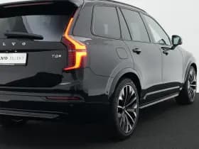 Volvo XC90 thumbnail 38