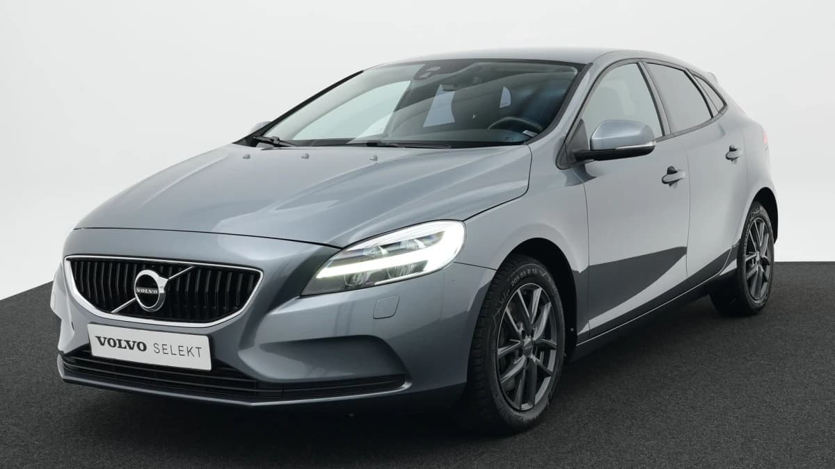 Volvo V40 — foto 1