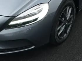 Volvo V40 thumbnail 32