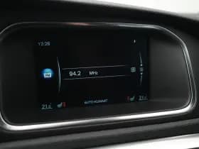 Volvo V40 thumbnail 38