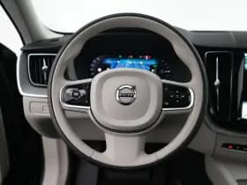 Volvo XC60 thumbnail 34
