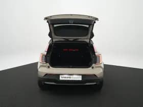 Volvo EX30 thumbnail 13