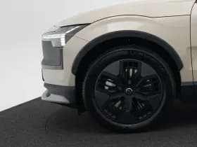 Volvo EX30 thumbnail 16