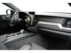 Volvo XC60 thumbnail 10