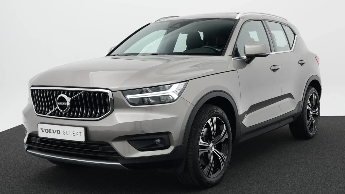 Volvo XC40 — foto 1