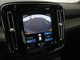 Volvo XC40 thumbnail 25