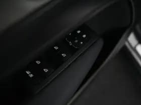 Volvo XC40 thumbnail 50