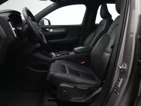Volvo XC40 thumbnail 9