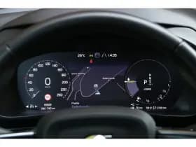 Volvo XC40 thumbnail 8