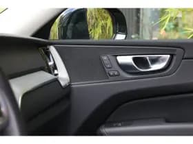 Volvo XC60 thumbnail 18