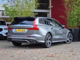 Volvo V60 thumbnail 2