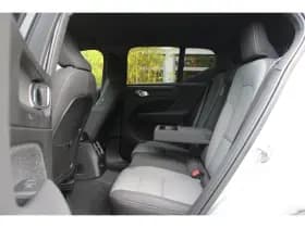 Volvo XC40 thumbnail 6