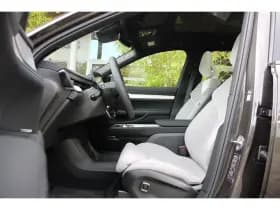 Volvo EX90 thumbnail 5