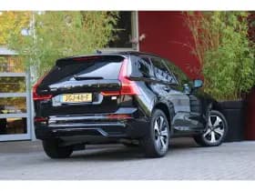 Volvo XC60 thumbnail 2