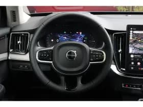 Volvo XC90 thumbnail 16