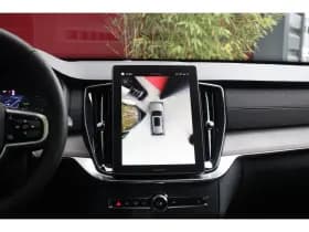 Volvo XC90 thumbnail 21