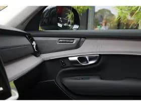 Volvo XC90 thumbnail 28