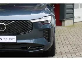 Volvo XC90 thumbnail 30