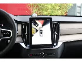 Volvo XC90 thumbnail 17