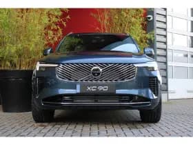 Volvo XC90 thumbnail 10