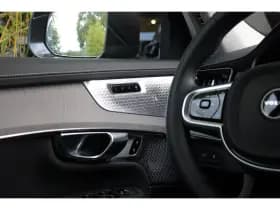 Volvo XC90 thumbnail 16
