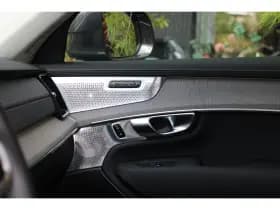 Volvo XC90 thumbnail 22
