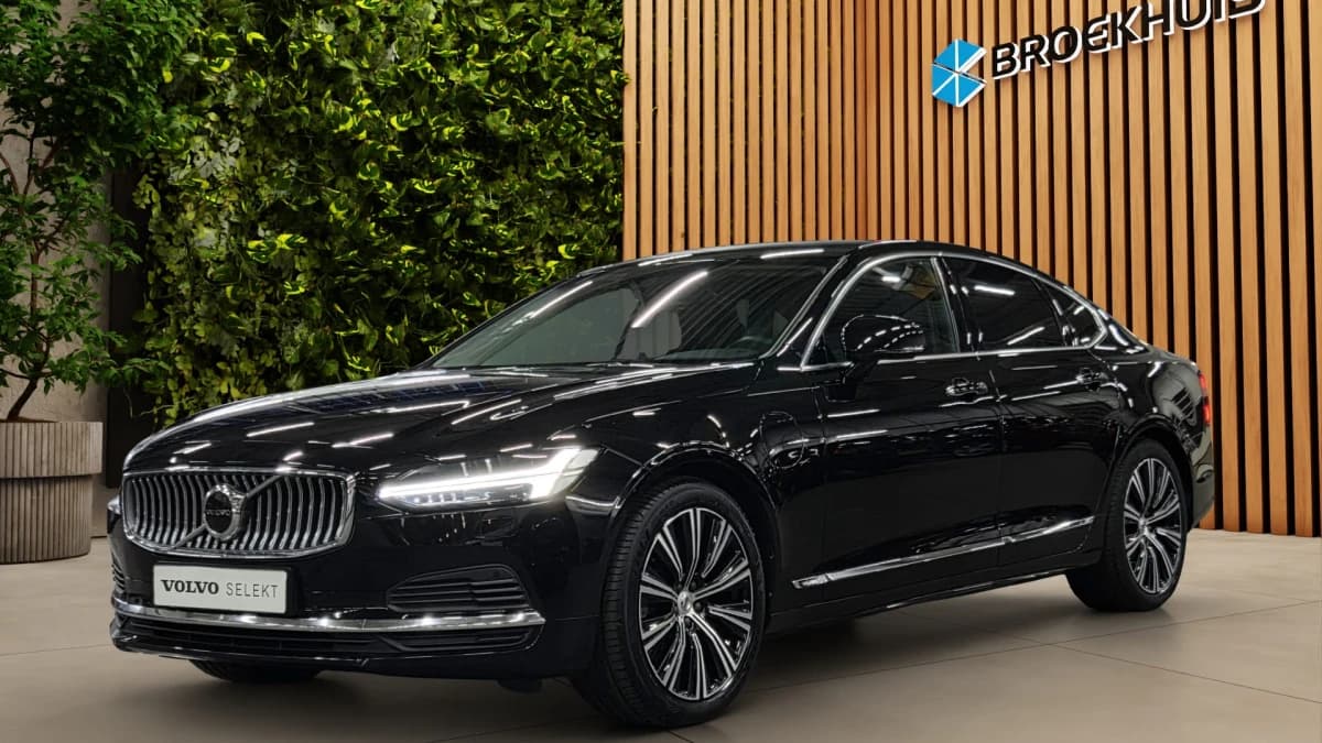 Volvo S90 — foto 1