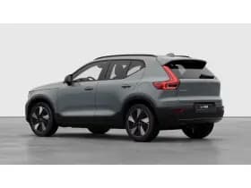 Volvo EX40 thumbnail 3