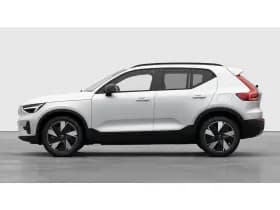Volvo EX40 thumbnail 2