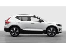 Volvo EX40 thumbnail 6