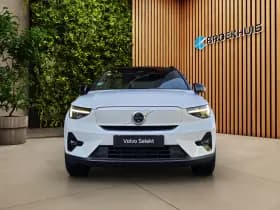 Volvo EX40 thumbnail 9