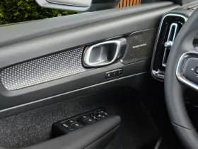 Volvo EX40 thumbnail 13