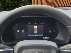 Volvo EX40 thumbnail 14