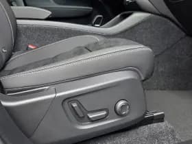 Volvo EX40 thumbnail 18
