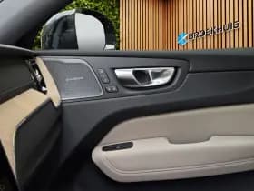 Volvo XC60 thumbnail 17