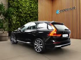 Volvo XC60 thumbnail 2