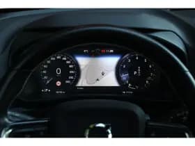 Volvo XC40 thumbnail 12