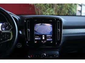 Volvo XC40 thumbnail 16