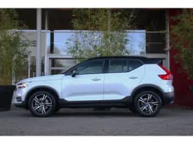 Volvo XC40 thumbnail 4