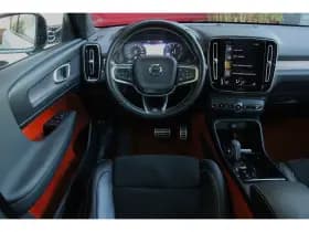 Volvo XC40 thumbnail 10