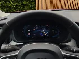 Volvo XC60 thumbnail 14