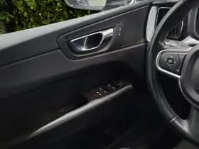 Volvo XC60 thumbnail 12