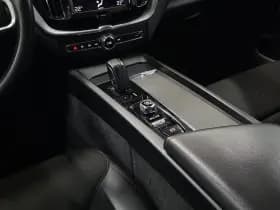 Volvo XC60 thumbnail 17
