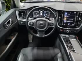Volvo XC60 thumbnail 10