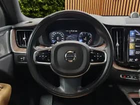 Volvo XC60 thumbnail 12