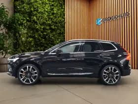 Volvo XC60 thumbnail 3