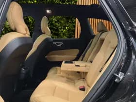 Volvo XC60 thumbnail 6