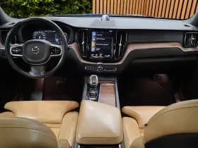 Volvo XC60 thumbnail 10