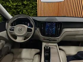 Volvo XC60 thumbnail 3