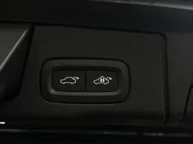 Volvo XC60 thumbnail 25